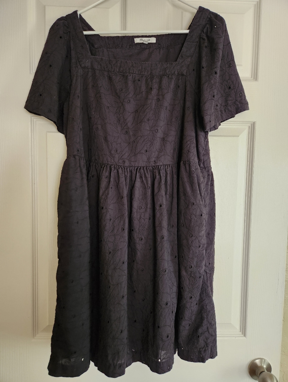 Madewell Women’s Lg Square-Neck Embroidered Dress